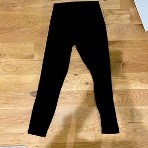 Lululemon Align High Rise Pant-25 inch; Size 6; Black;only worn twice!